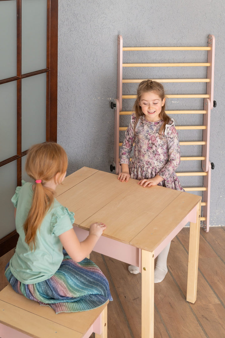 Sæt med smart opbevaringsbord og stol, pink og naturfarvet