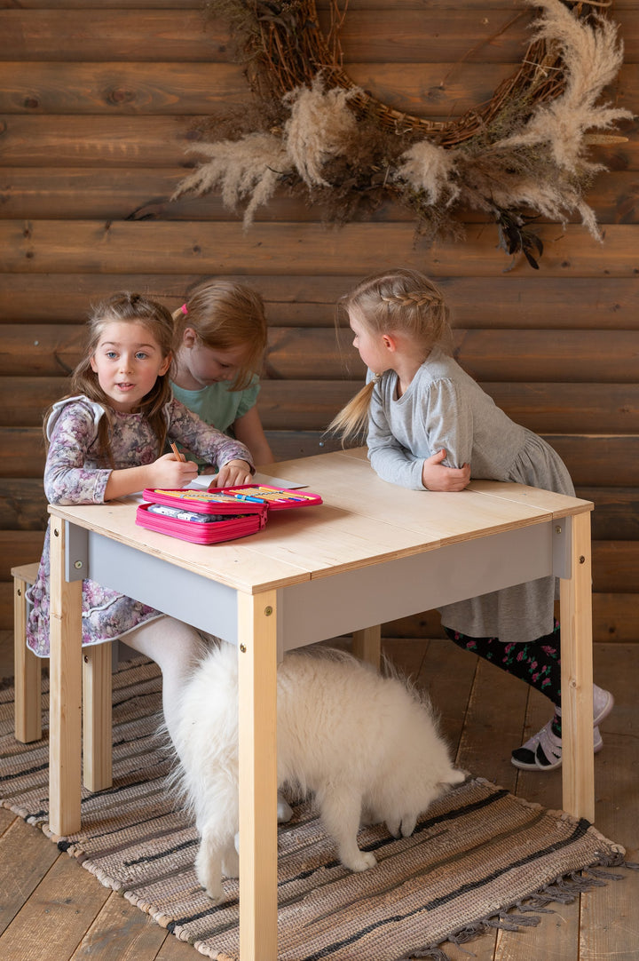 Sæt med smart opbevaringsbord og stol, grå og naturfarvet