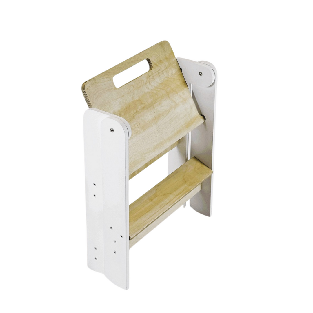 Pladsbesparende lille trappe / træskammel, naturfarvet og hvid