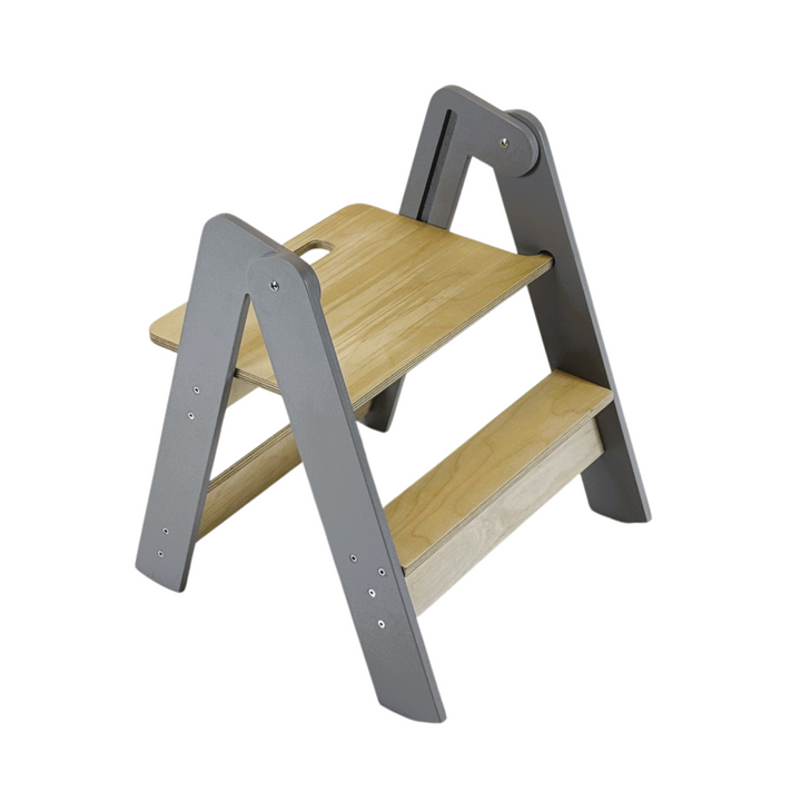 Pladsbesparende lille trappe / træskammel, naturfarvet og grå