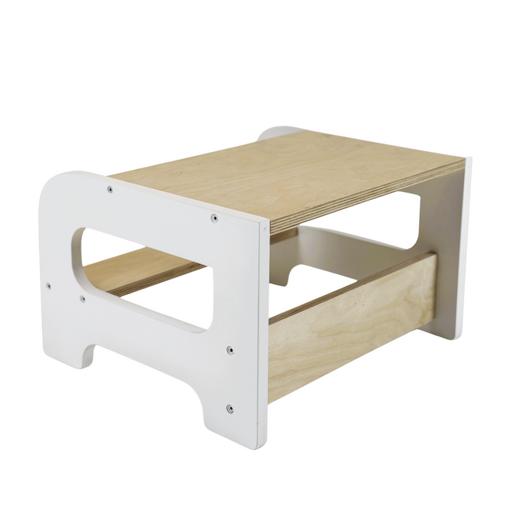 Læringstårn i træ, hvid og naturfarvet