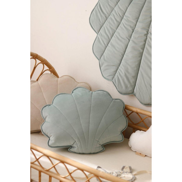 "Powder Mint" Velvet Shell Pude