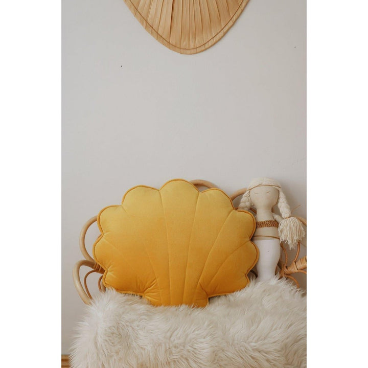 "Honey" Velvet Shell Pude