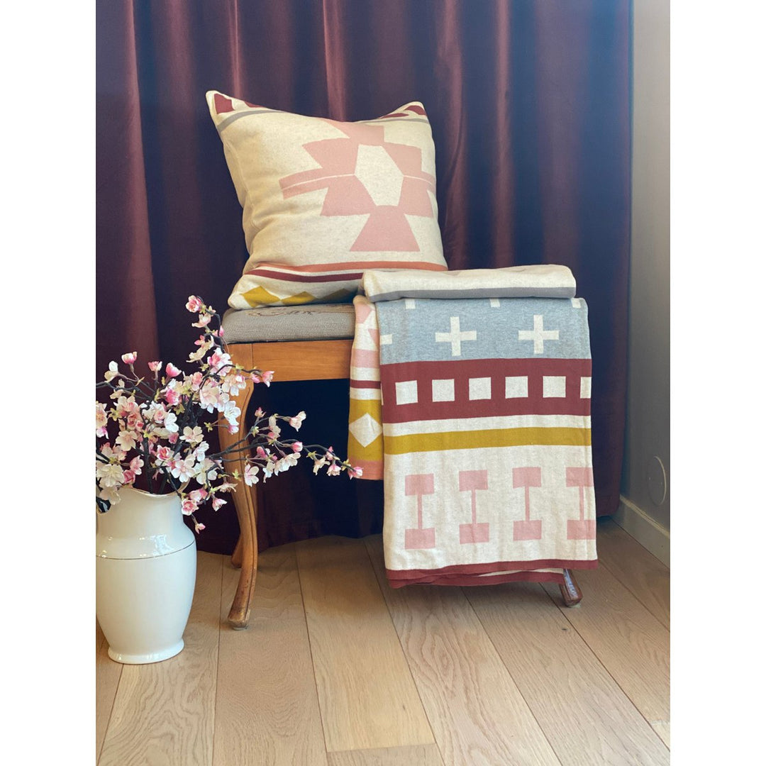 ANE Pillow-Cover Pink, Soft Jacquard strikket bomuld