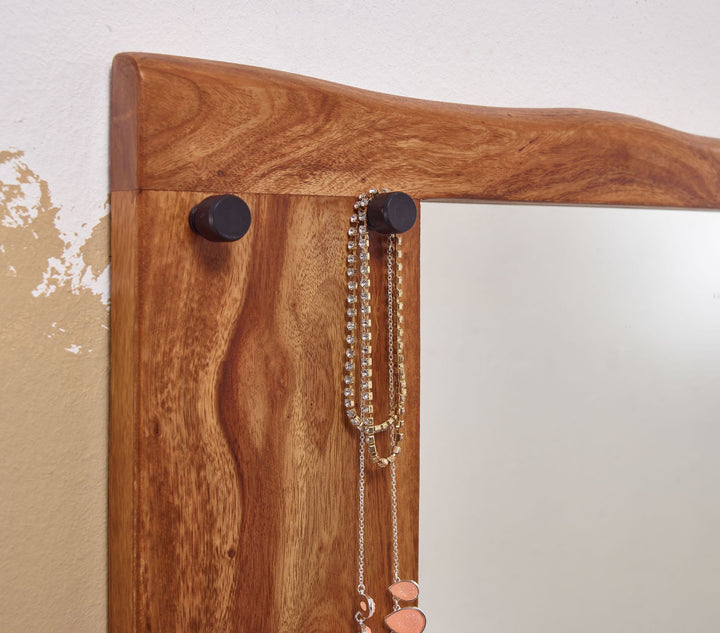 Sheesham massivt træ vægspejl, 80x80x3 cm, designer entrespejl med levende kant, moderne hængende spejl med kroge, stort vægspejl, moderne garderobespejl