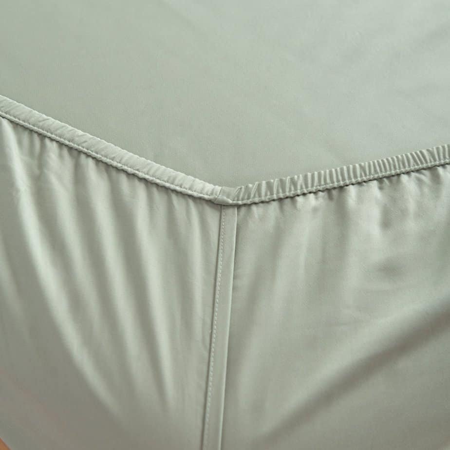 Lysegrøn bambus fitted sheet Premium - op til 30 cm - 400TC Tanboocel - Sage Green