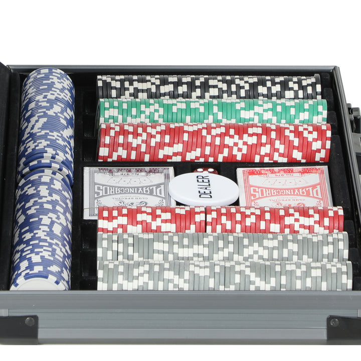 Pokersæt, pokerkasse, 400 chips, 2 sæt kort, 5 terninger, dealer-disk, måtte