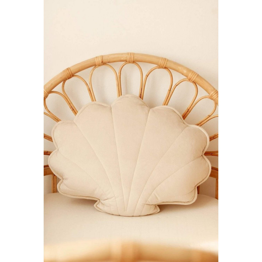 "Cream" Velvet Shell Pude