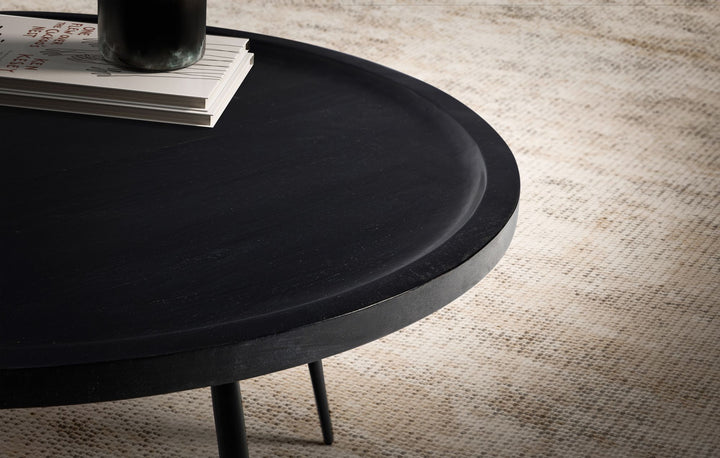 Sofabord 75x75x38 cm, massivt mangotræ, sort metal, rundt sofabord, designer stuebord med naturlig træåring, tidløst sofabord til stuen