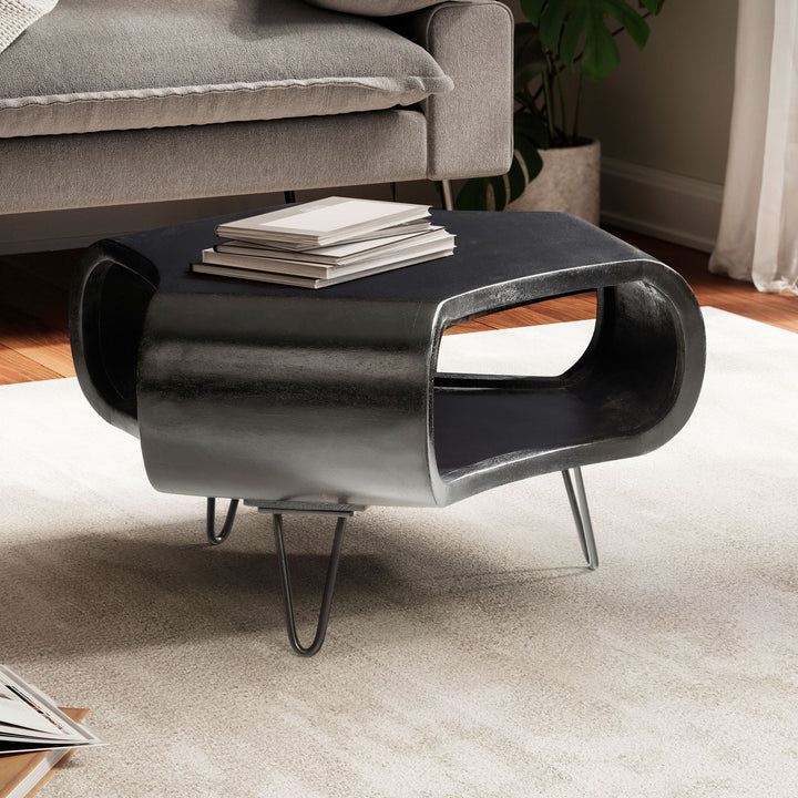 Smukt designer sofabord i massivt træ, organisk japandi-design, sort
