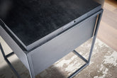 Forvandl din stue med dette stilfulde og funktionelle sidebord, B47xD47xH51cm, sort