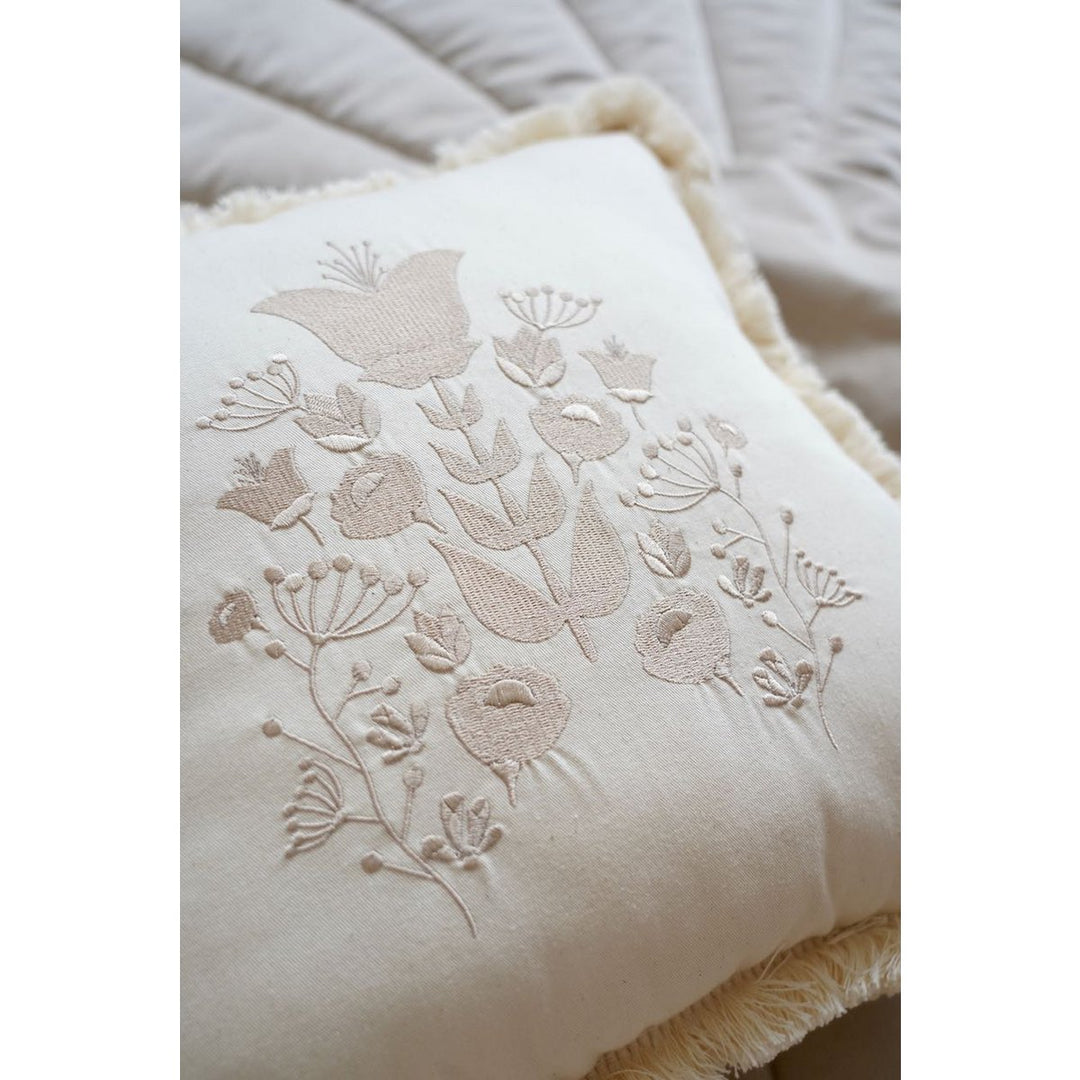 "Boho" pude med broderi