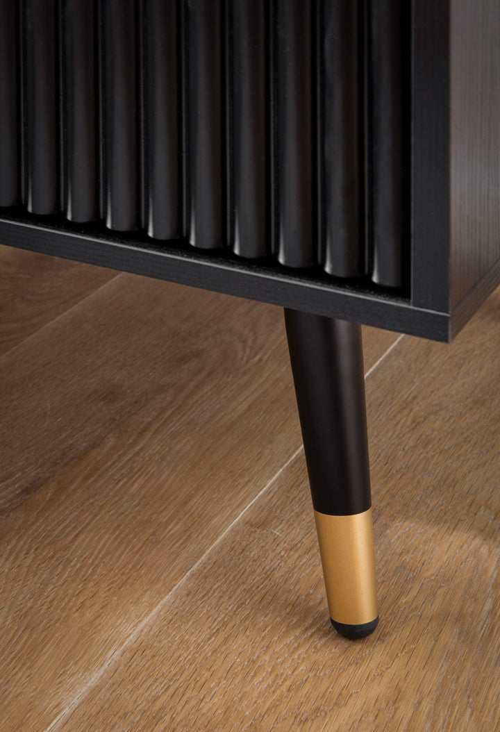 Sort sengebord med egetræsdekor, 43,5x39x56 cm, moderne natbord, sengebord til boxmadras med skuffer, natbord med opbevaringsplads