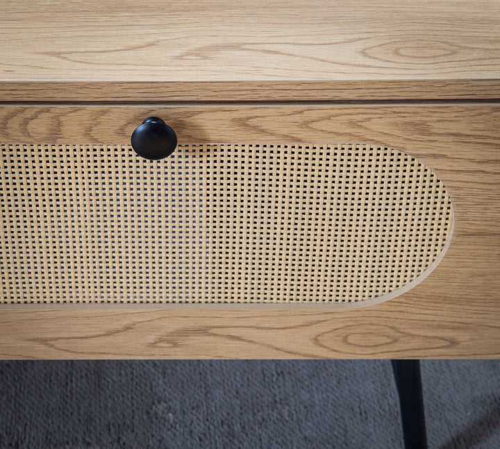 Smukt sofabord i japandi-look med rattanflet, 100x60x45 cm, naturfarvet