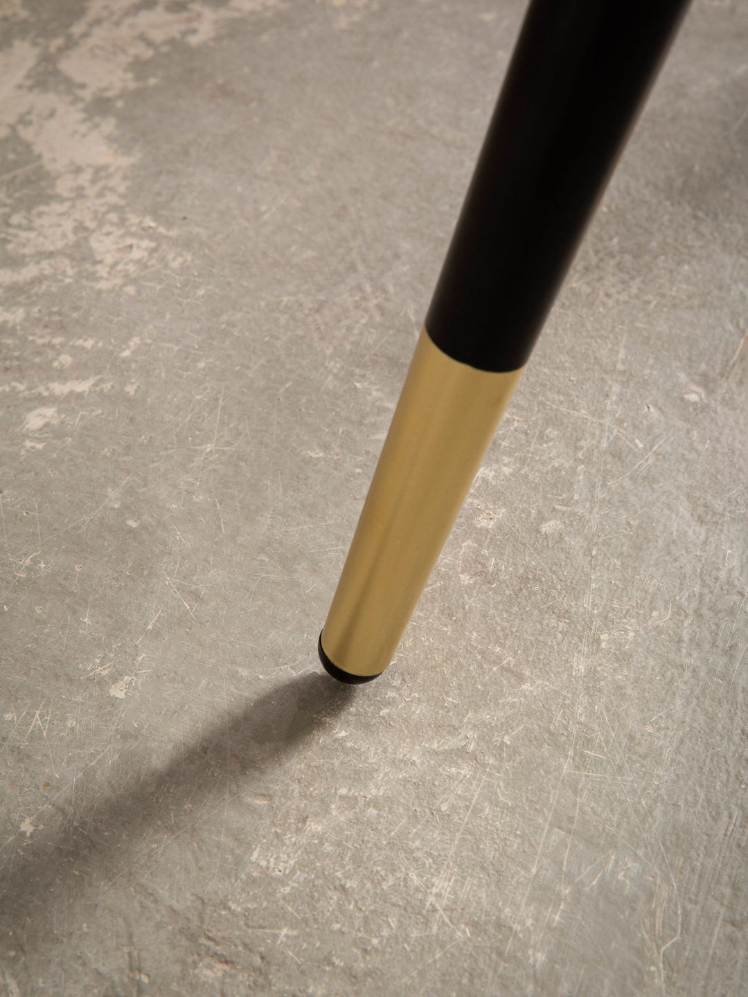 Spisebord 75x75x76 cm marmorlook hvidt spisebord moderne, køkkenbord med metalben, lille spisebord rundt spisebord