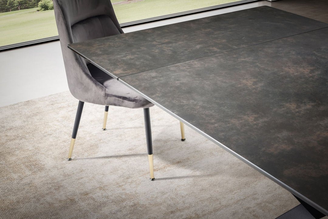 Udtrækkeligt spisebord 180-260 cm keramik glas sort