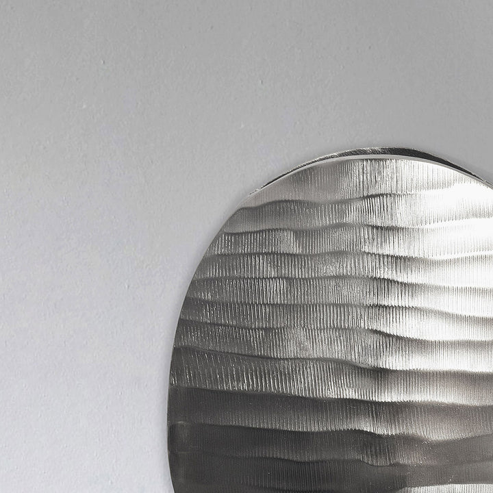 Dekorativ vase sæt med 2, aluminium sølv, blomstervase med bølgemønster, moderne, rund dekorativ vase, 2-delt sæt til blomster, aluminiums bordvase, boligindretning, metal borddekoration, håndlavet