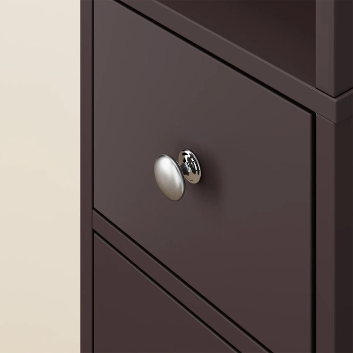 Ultra kompakt babeværelsesskab (20x20 cm) udnytter selv de mindste hjørner, 180 cm højde, brun