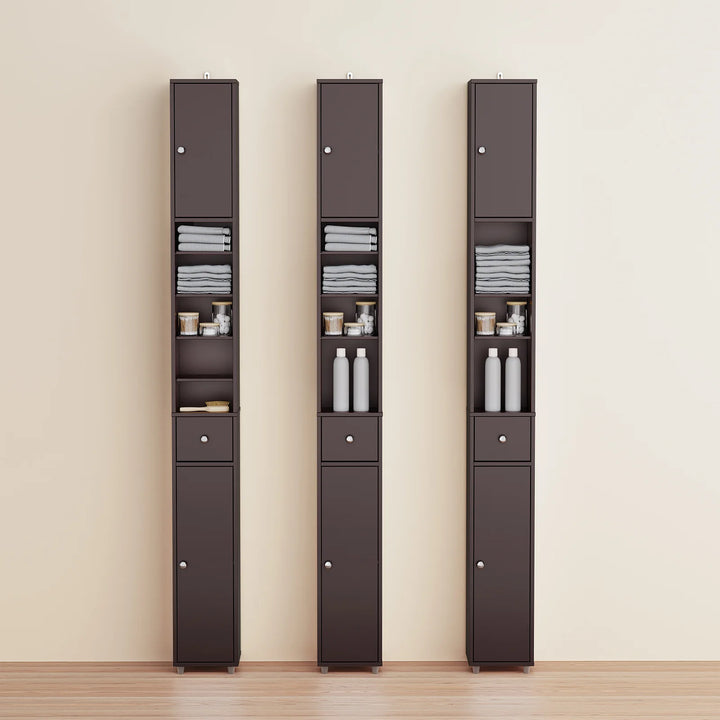 Ultra kompakt babeværelsesskab (20x20 cm) udnytter selv de mindste hjørner, 180 cm højde, brun