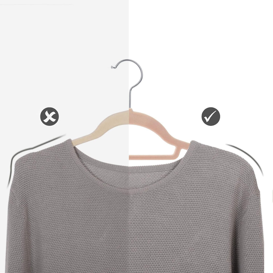 Fløjl, 50-pak, Skridsikre bøjler, 0,6 cm tykkelse, Pladsbesparende, 360° drejelige kroge, 43,5 cm lange, Lyserød