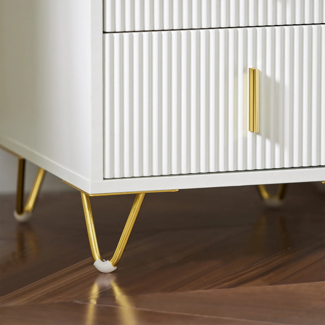 Hvidt natbord med 2 skuffer, moderne og kompakt sengebord til soveværelset