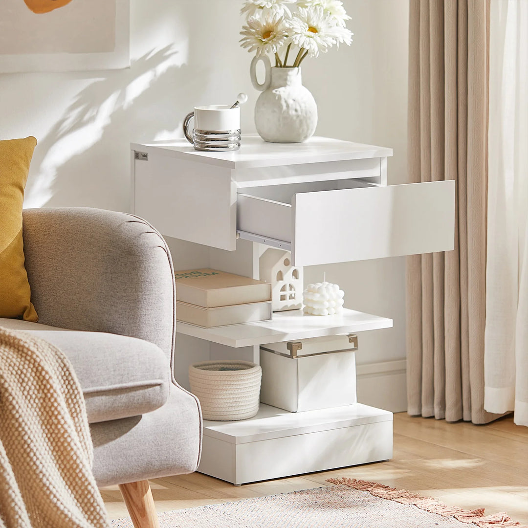Sæt med 2 hvide sengeborde, moderne natborde med skuffe og 2 hylder