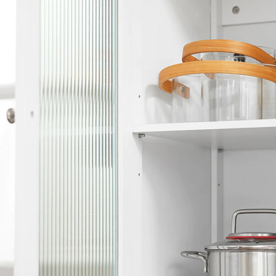 Stilfuld og funktionel køkkenø i skandi-look: Skab mere plads og komfort i dit køkken!