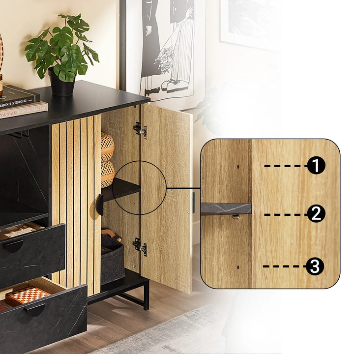 Kompakt køkkenhelt: buffetskab med mikrobølgeovnsfag og moderne jalousidør (eg/sort), 107×40×85 cm