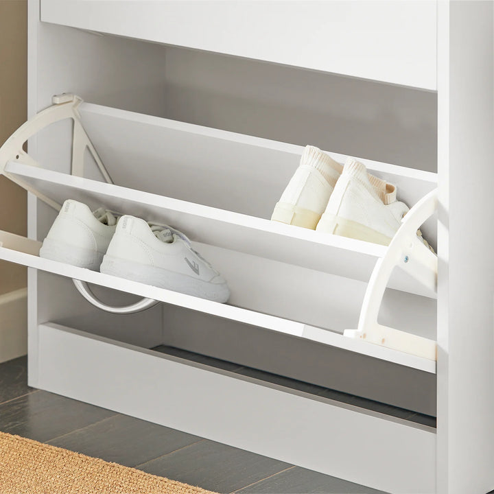 Elegant og minimalistisk skoskab i nordisk design, 60x24x115 cm, hvid