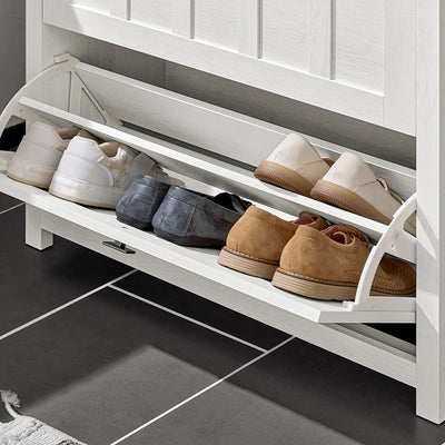 Stilfuldt skoskab med 3 hylder - Perfekt til små rum, hvid