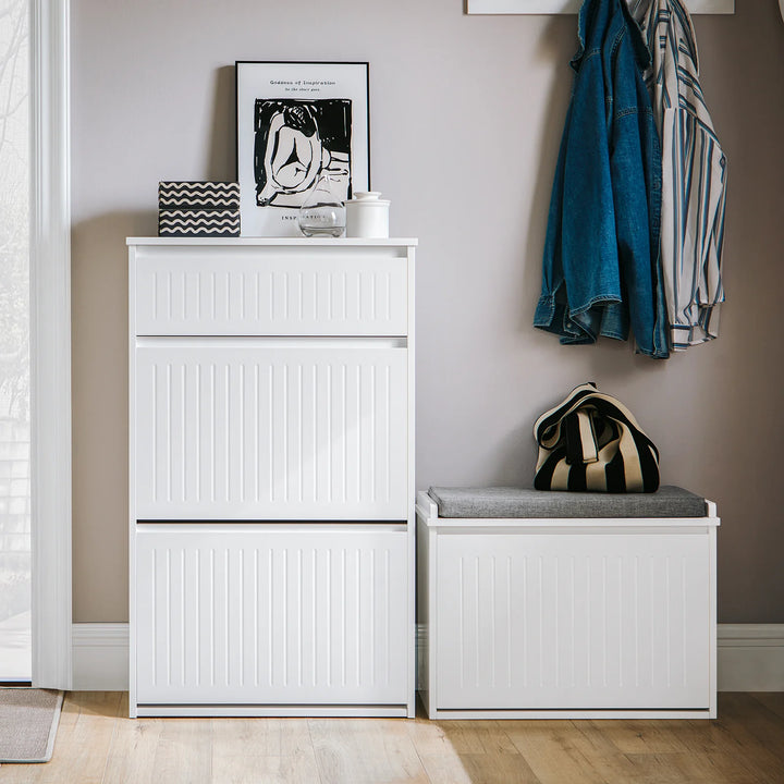 Entrésæt med skobænk og skoskab, skandinavisk stil, hvid