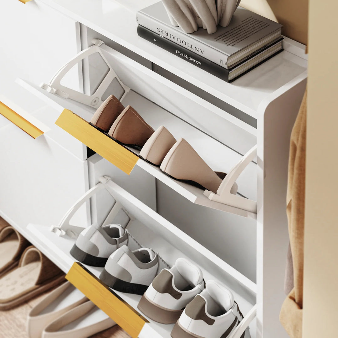 Ultratyndt skoskab i højglans hvid med gulddetaljer – pladsbesparende skab til 16-20 par sko, 100 x 19 x 90 cm