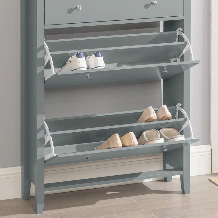 Elegant, minimalistisk skoskab, pladsbesparende, B80 x D25 x H108 cm, grå