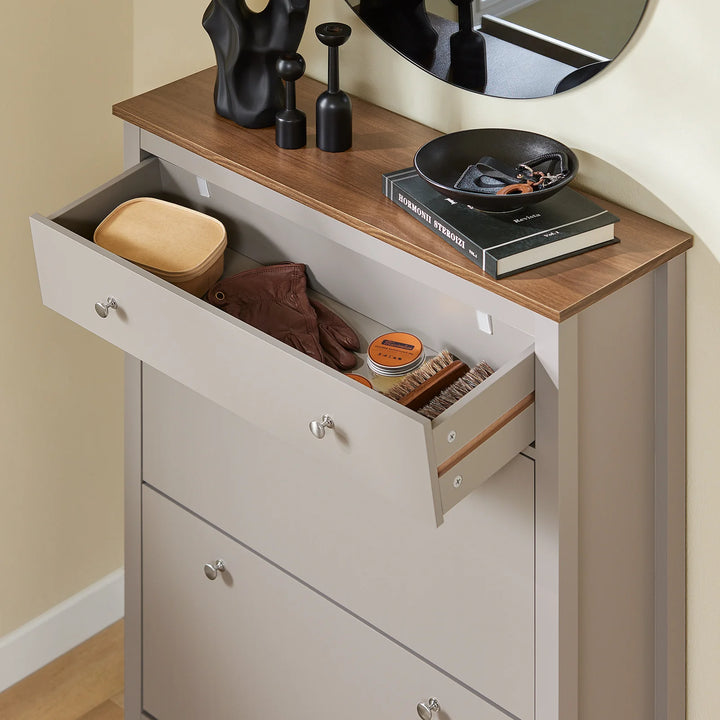 Genialt pladsbesparende: slankt skoskab til gangen – kun 24 cm dybt, B80xD25xH108 cm, lysbrun