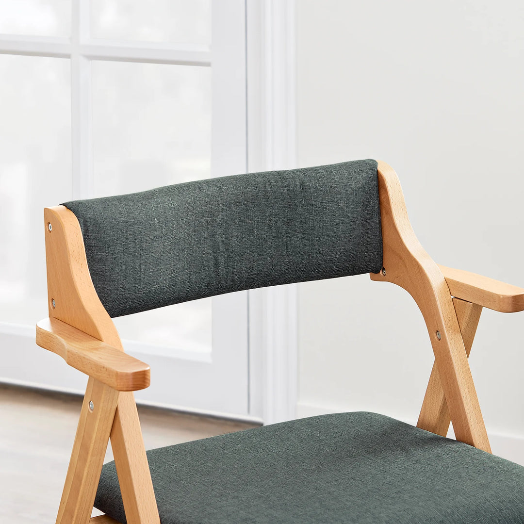 Sammenklappelig træstol med hynde – pladsbesparende og komfortabel spise- og loungestol i mørkegrå