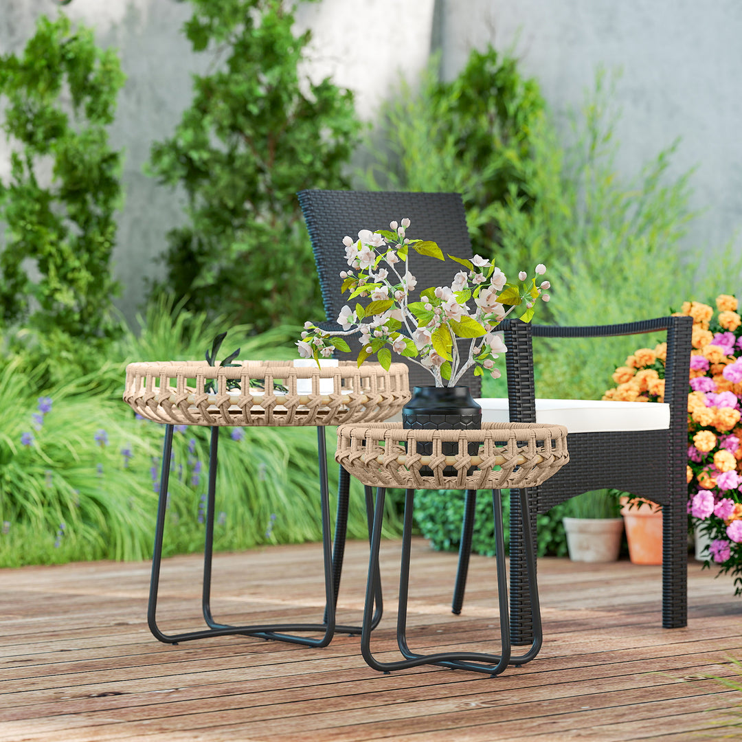 Sæt med 2 sideborde i polyrattan 60/41 cm rundt, vejrbestandigt havebord med x-ben, justerbare fodpuder, brun