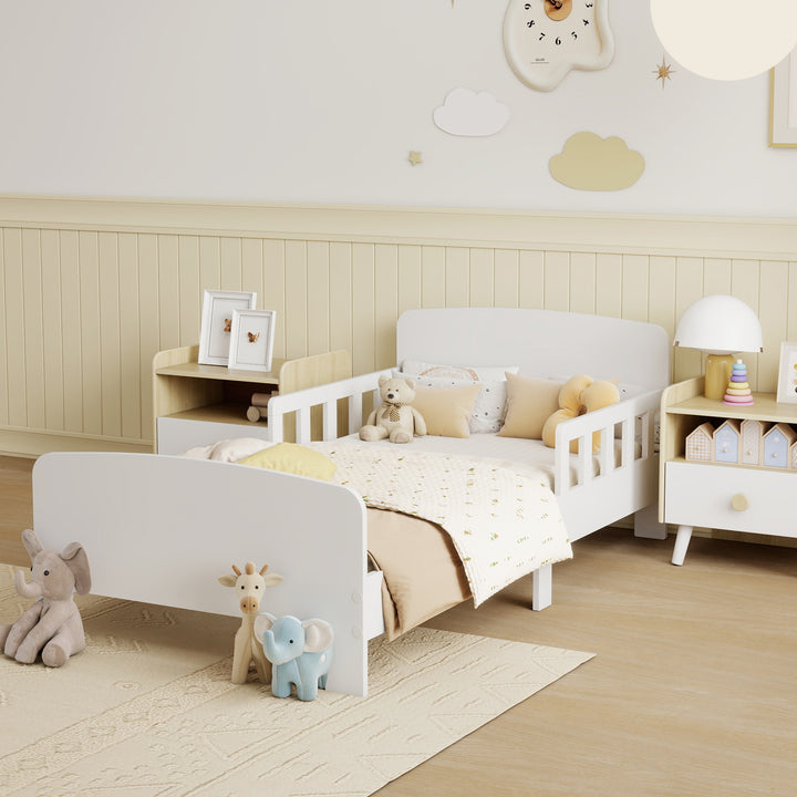 Børneseng med sengehest, småbørnsseng til børn i alderen 3-8 år, MDF, hvid