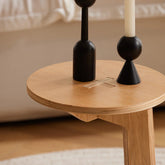 Rundt sidebord / sofabord i japandi-stil, træ, Ø37cm, naturfarvet