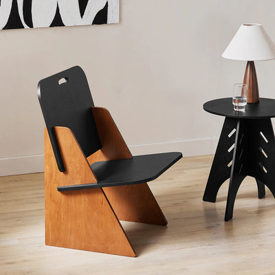 Smuk stol i japandi-look, 53x56x78 cm, træ, sort og brun