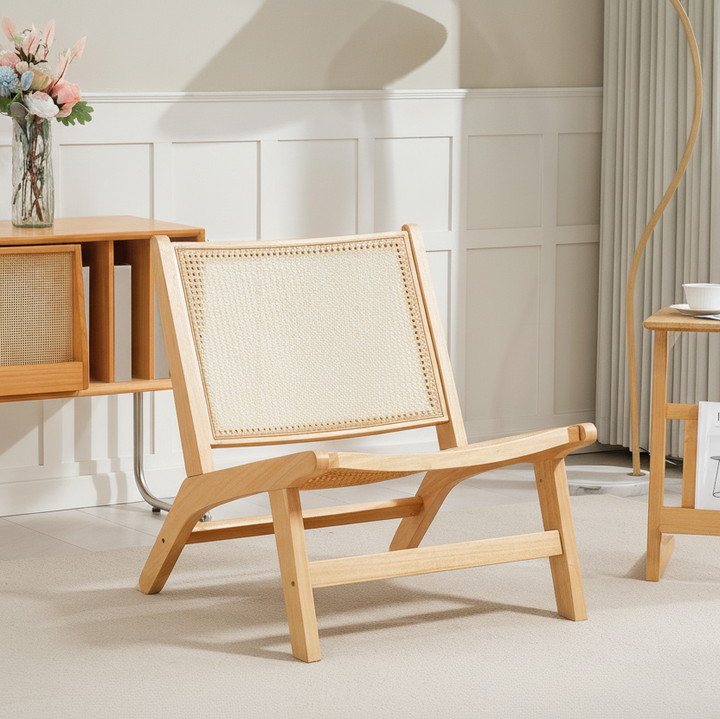 Rattanstol, træramme, bredt sæde, 64 x 70 x 74 cm, naturtræ