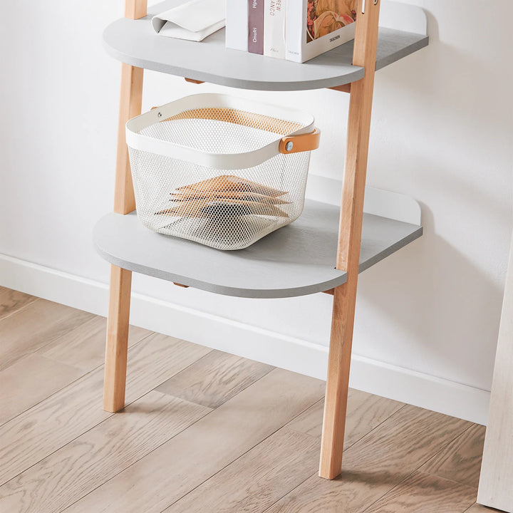 Smuk og elegant stigereol med 4 hylder, L44xH169xB39 cm, lysegrå