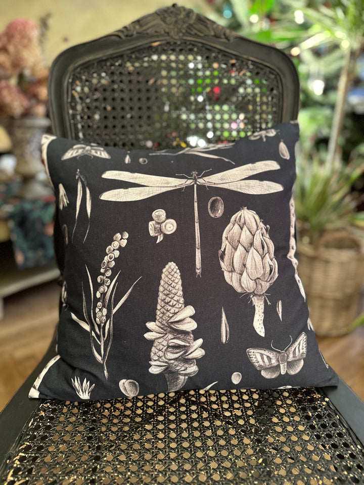 Pudebetræk 45x45 cm, 100% bomuld, Seeds Carbon kollektion