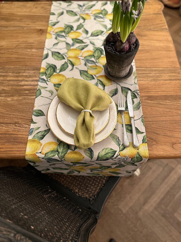 Enkel bordløber, hør-bomuldsblanding, printet, Lemon Linen kollektion