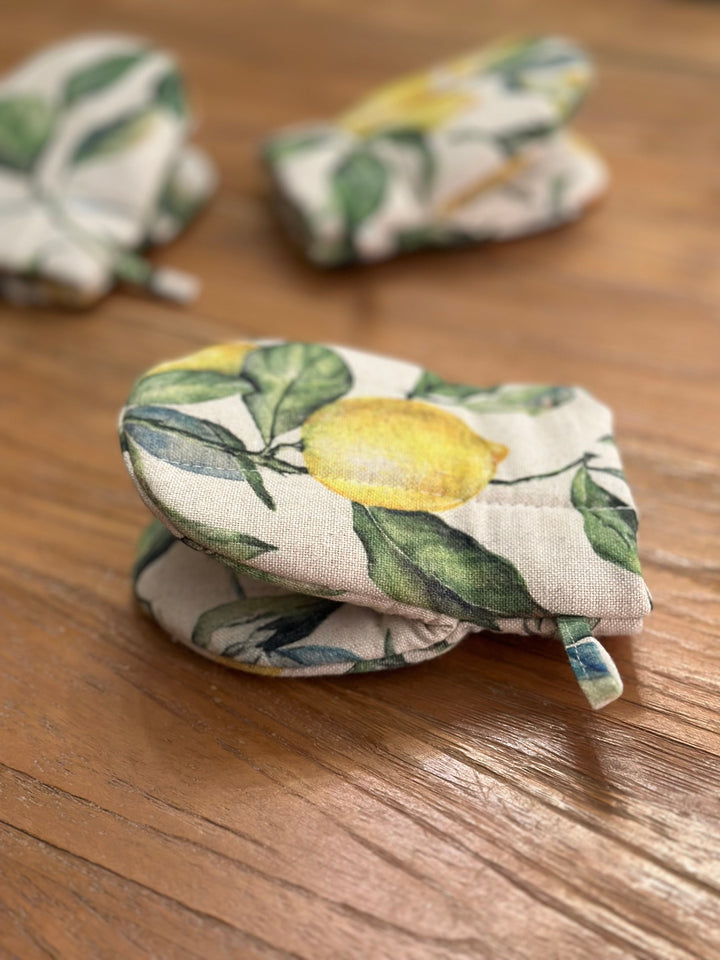 Lille ovnhandske med dobbelt uldfyld, i bomuld og hør, Lemon Linen kollektion