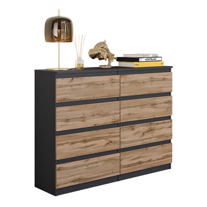 GABRIEL – kommode med 8 skuffer – antracitgrå / Wotan eg – H92 cm B120 cm D33 cm