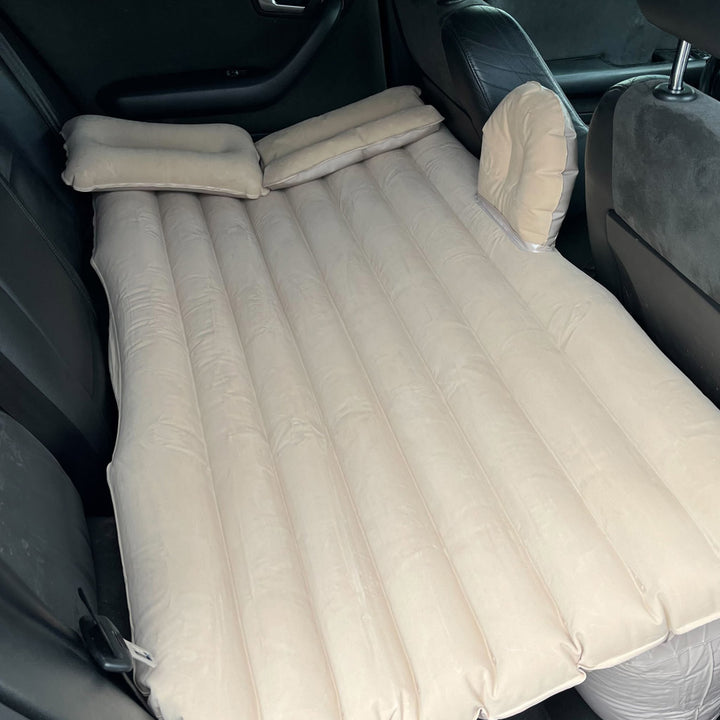 Bilmadras oppustelig bil + pumpe beige