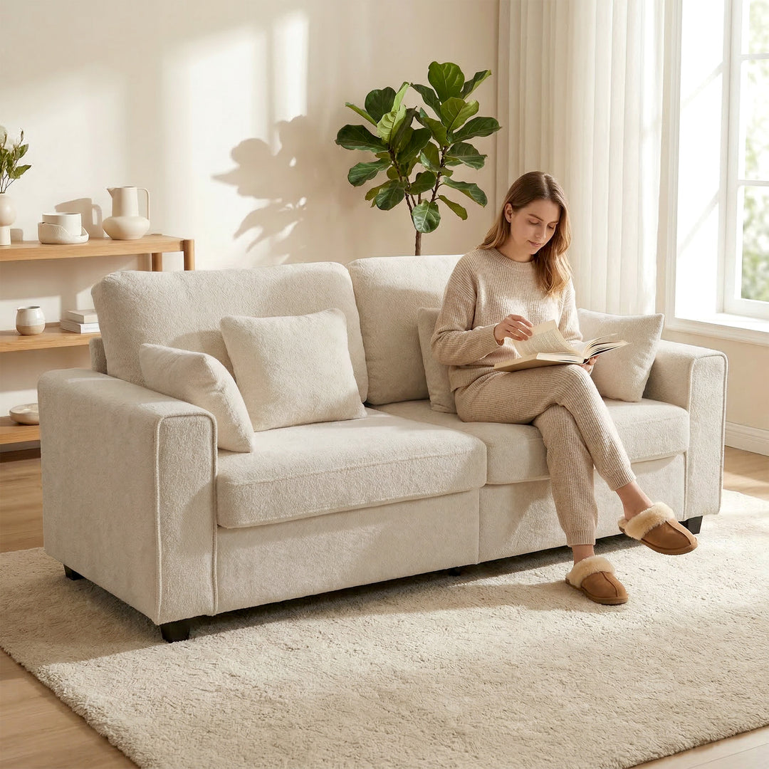 Beige 3-personers sofa med Raindrop-fløjlsbetræk, dybt sæde, fjerpuder, brede armlæn og 4 hynder