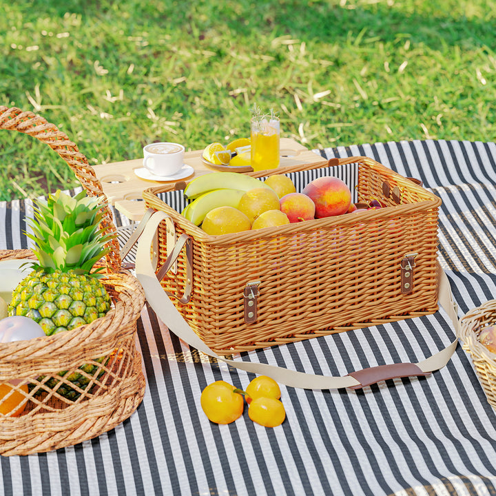 Willow picnickurv til 4 personer med picnictæppe, bestiksæt, flaskeåbner, lysebrun