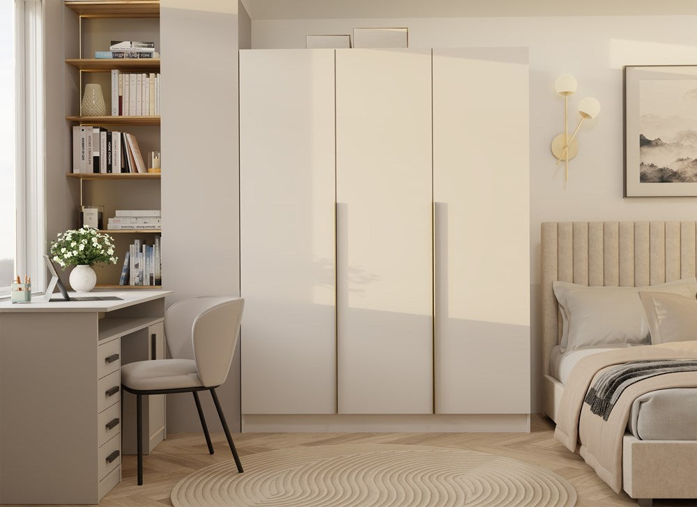 Klædeskab med 3 låger, Bredde: 150 cm Højde: 200 cm Dybde: 56,5 cm, kashmir-beige