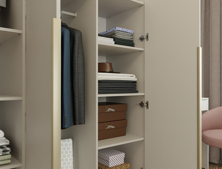 Klædeskab med 3 låger, Bredde: 150 cm Højde: 200 cm Dybde: 56,5 cm, kashmir-beige